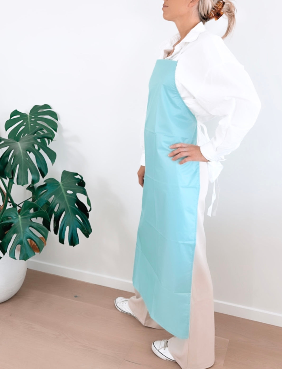 16A  Long Waterproof Apron - NZ Manufacture