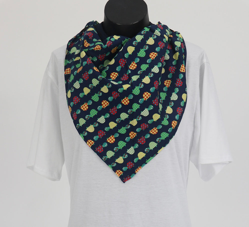 Scarf bib - medium