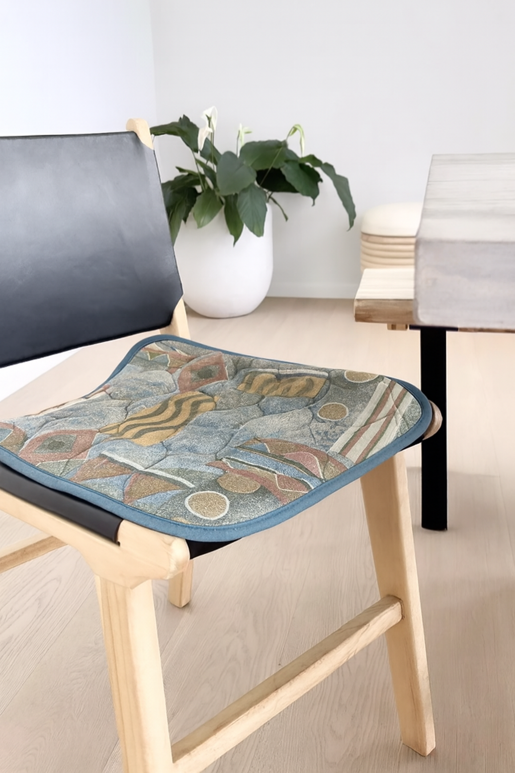 Small chair pad