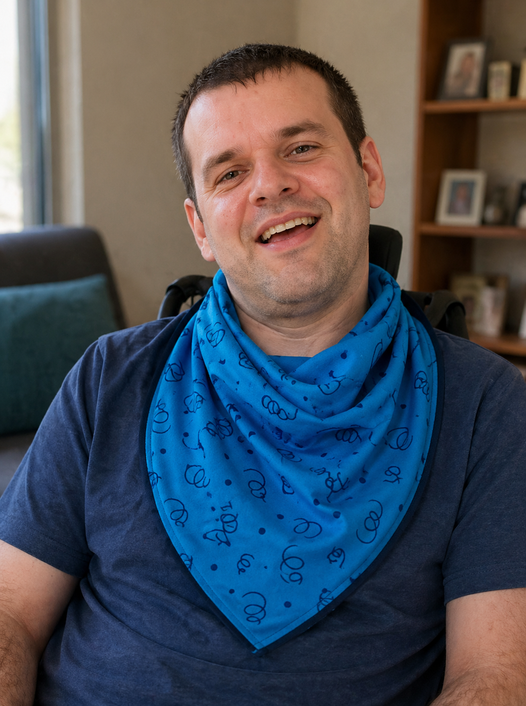 Scarf bib - medium